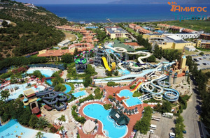 Aqua Fantasy Aquapark Hotel and SPA, оферти 2025